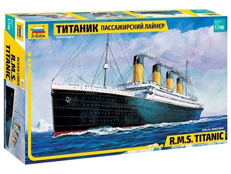 RMS Titanic - 1/700